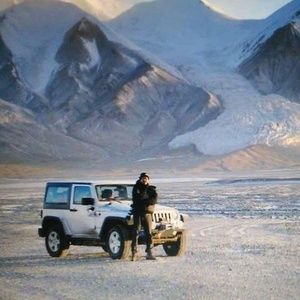 Meet your Posher, Charlie